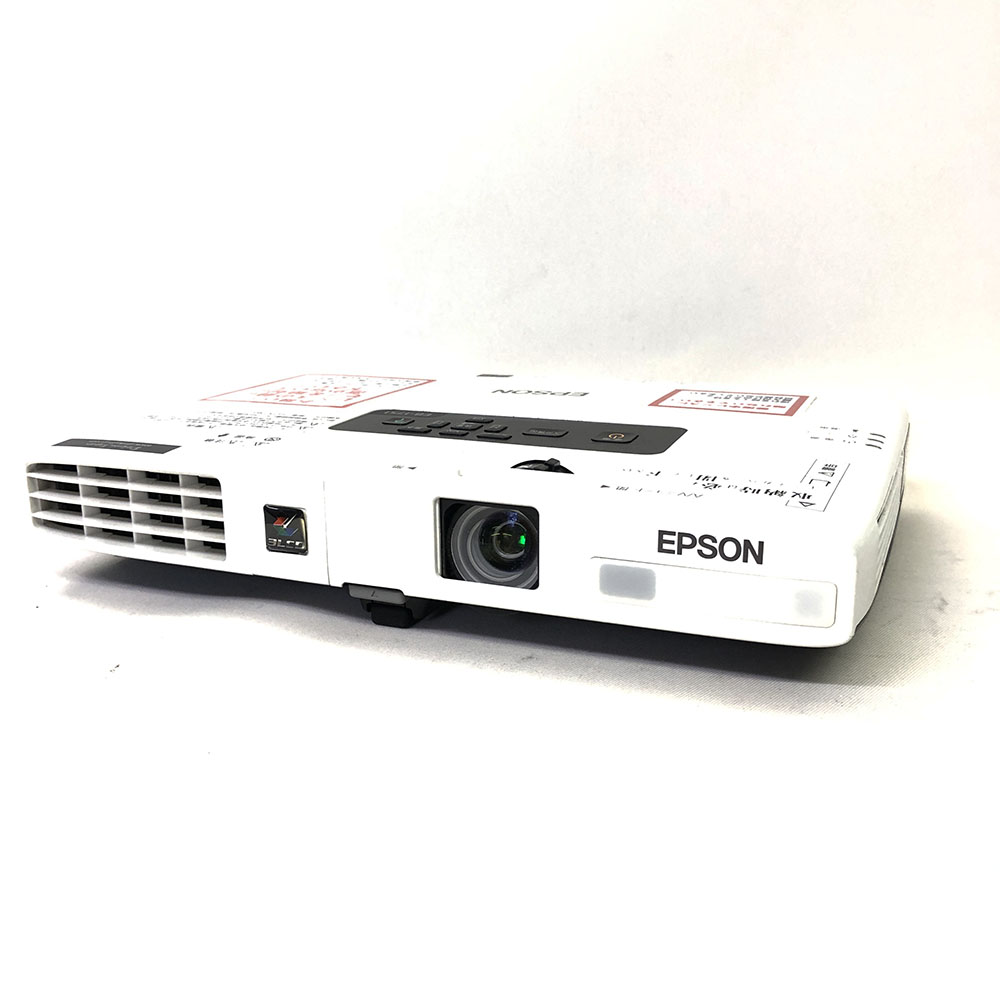 EB1751 (2600lm 6,000円~)